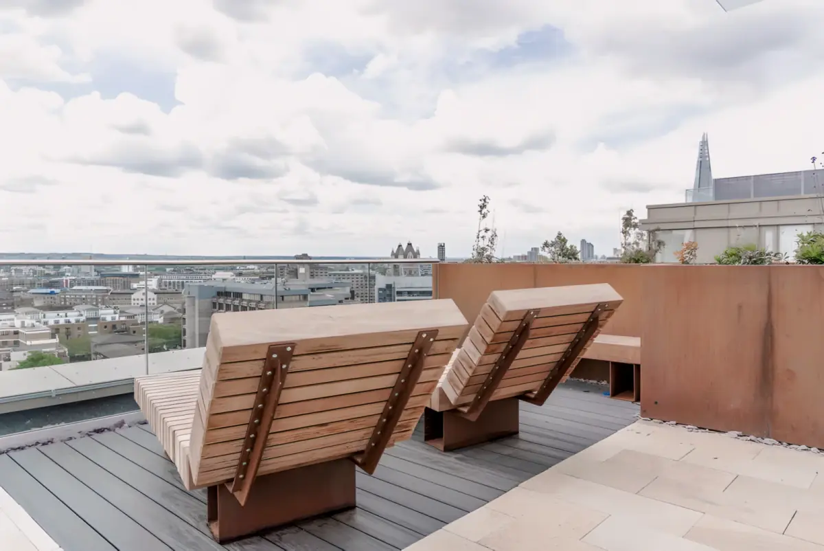 Outdoor Features
