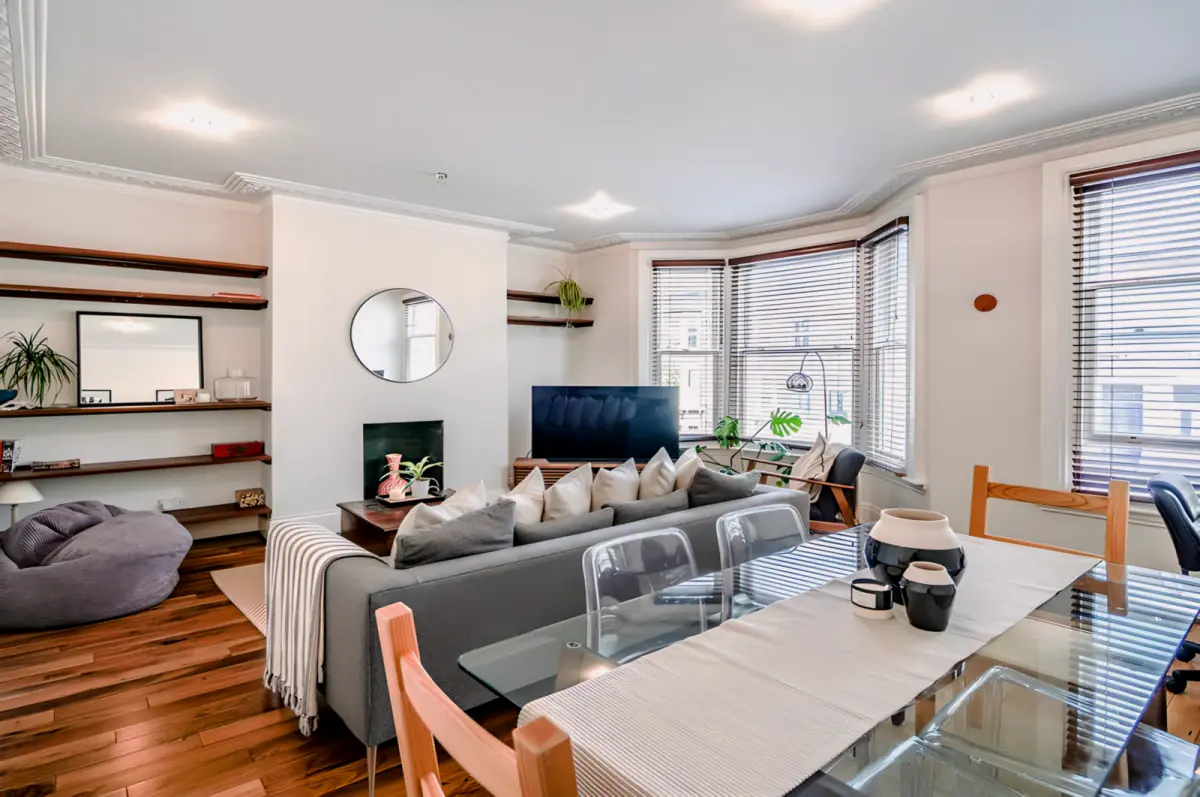 SL-West Hampstead Apartments