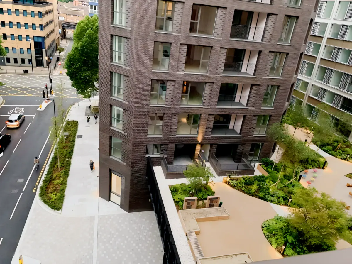 Outdoor Features