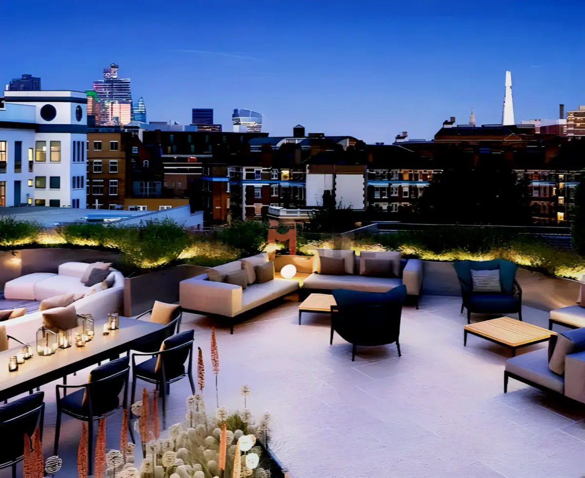 Outdoor Features