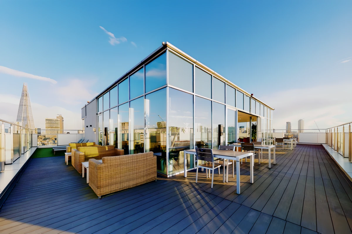 Outdoor Features