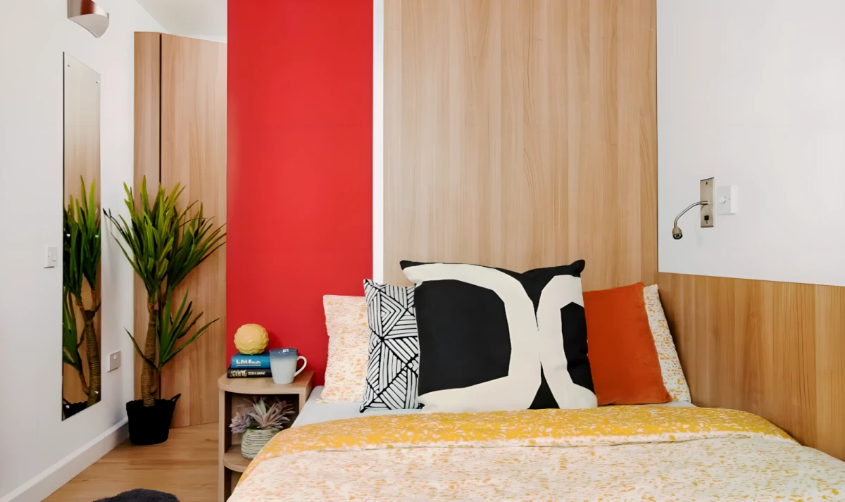 Basic En-Suite