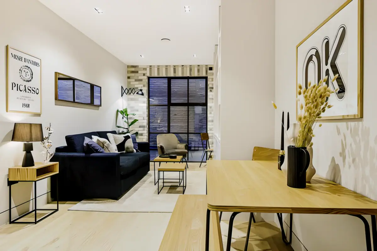 No.1 Rooms view 2