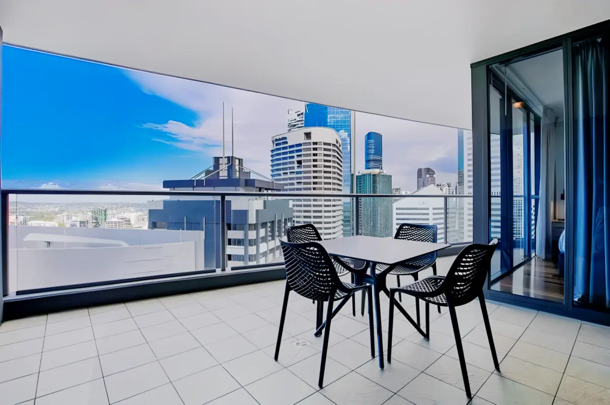 2Bedrooms, 1Bathrooms