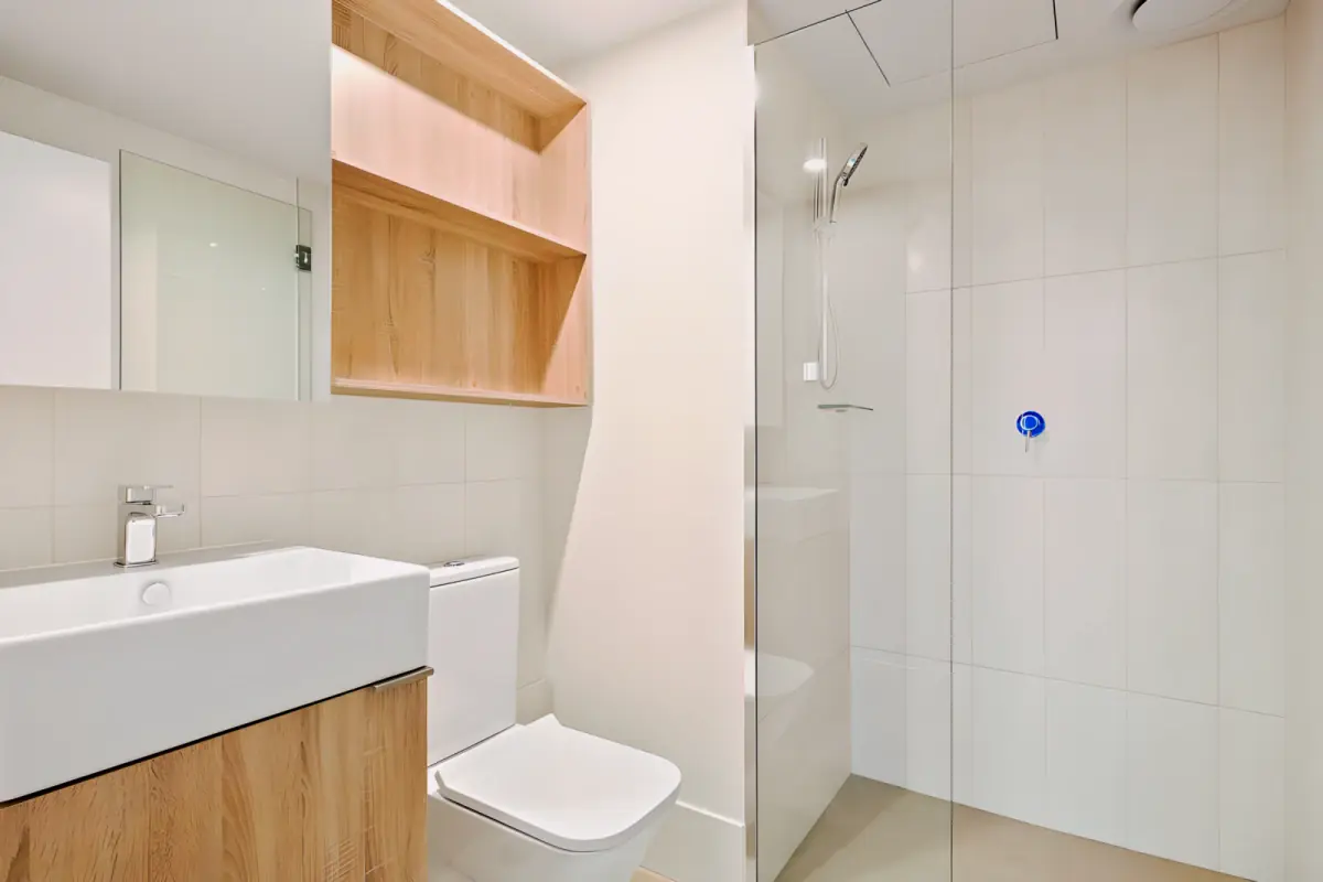 1Bedrooms, 1Bathrooms