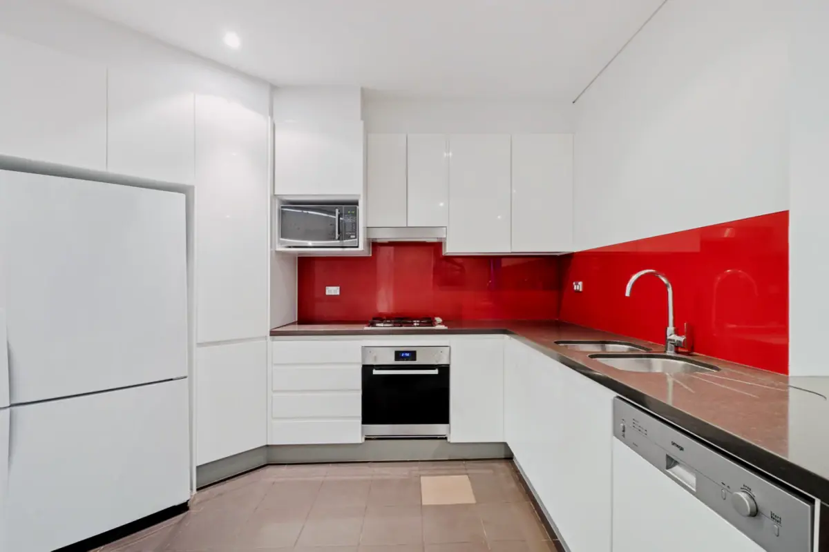 2Bedrooms, 2Bathrooms