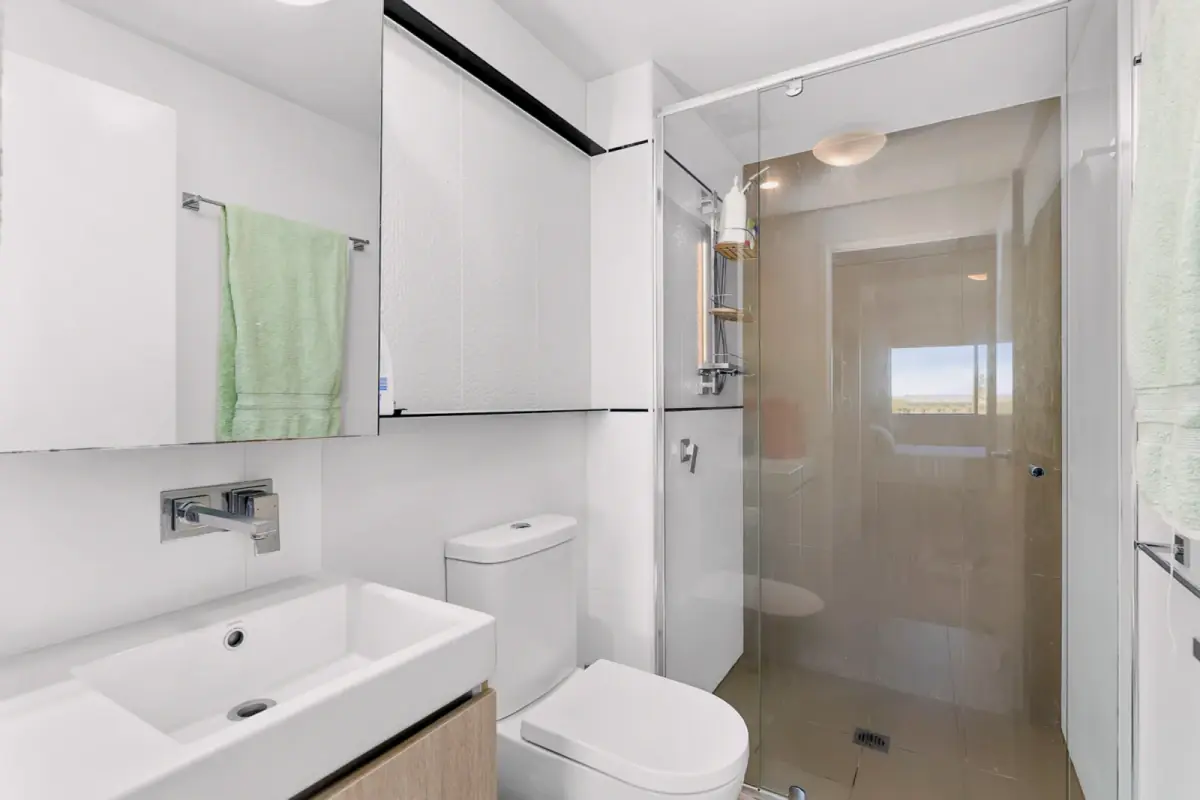 2Bedrooms, 2Bathrooms
