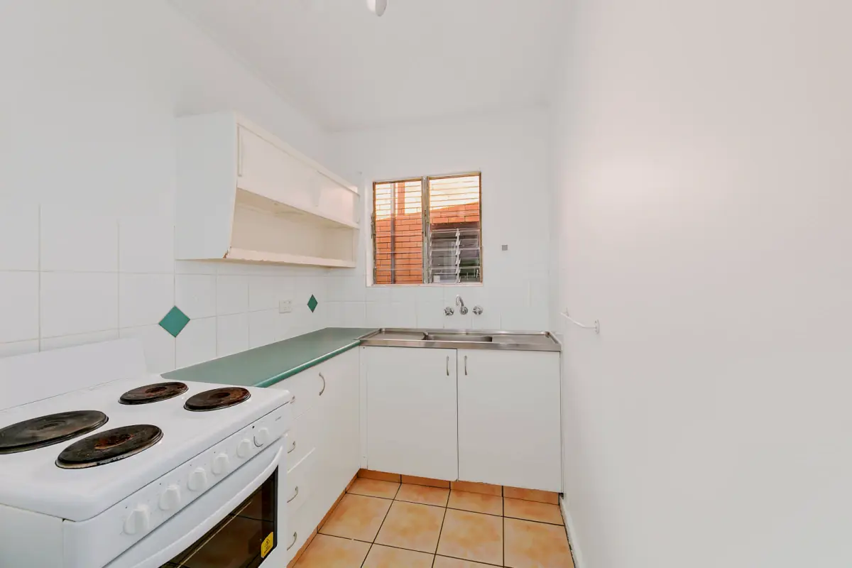 2Bedrooms, 1Bathrooms