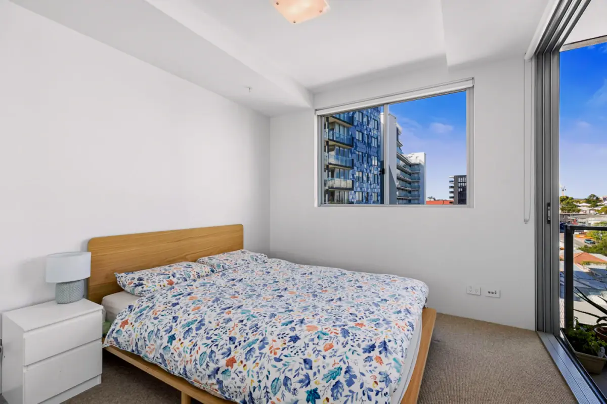 1Bedrooms, 1Bathrooms