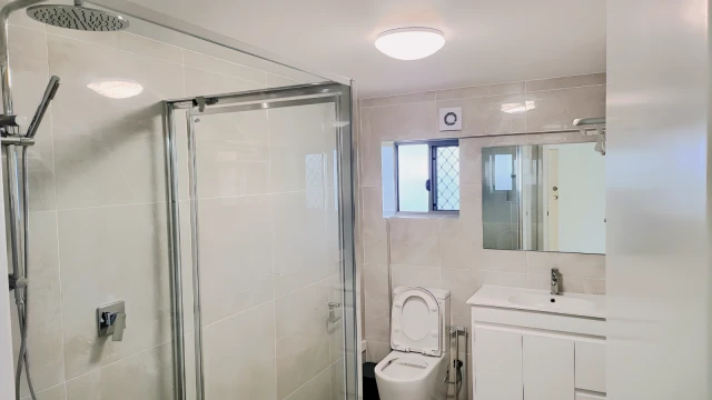 2 bed 1.5 bath