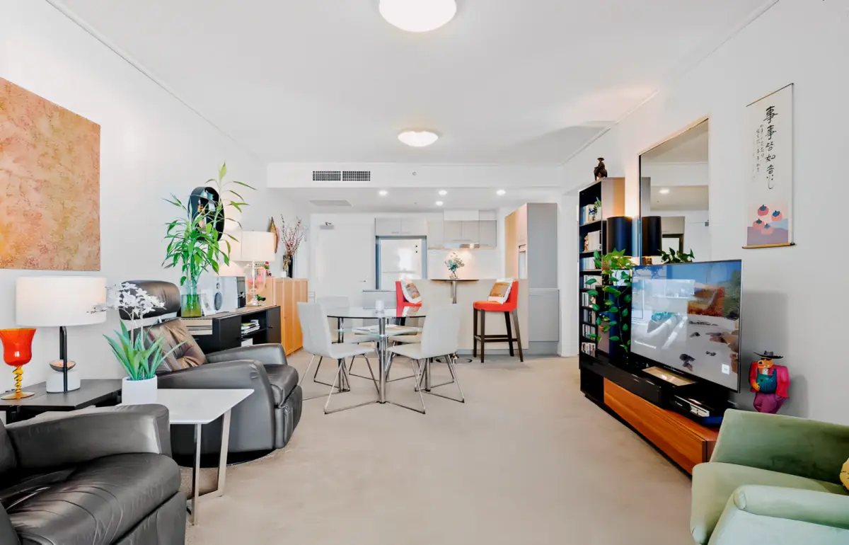 Property resident preview 6