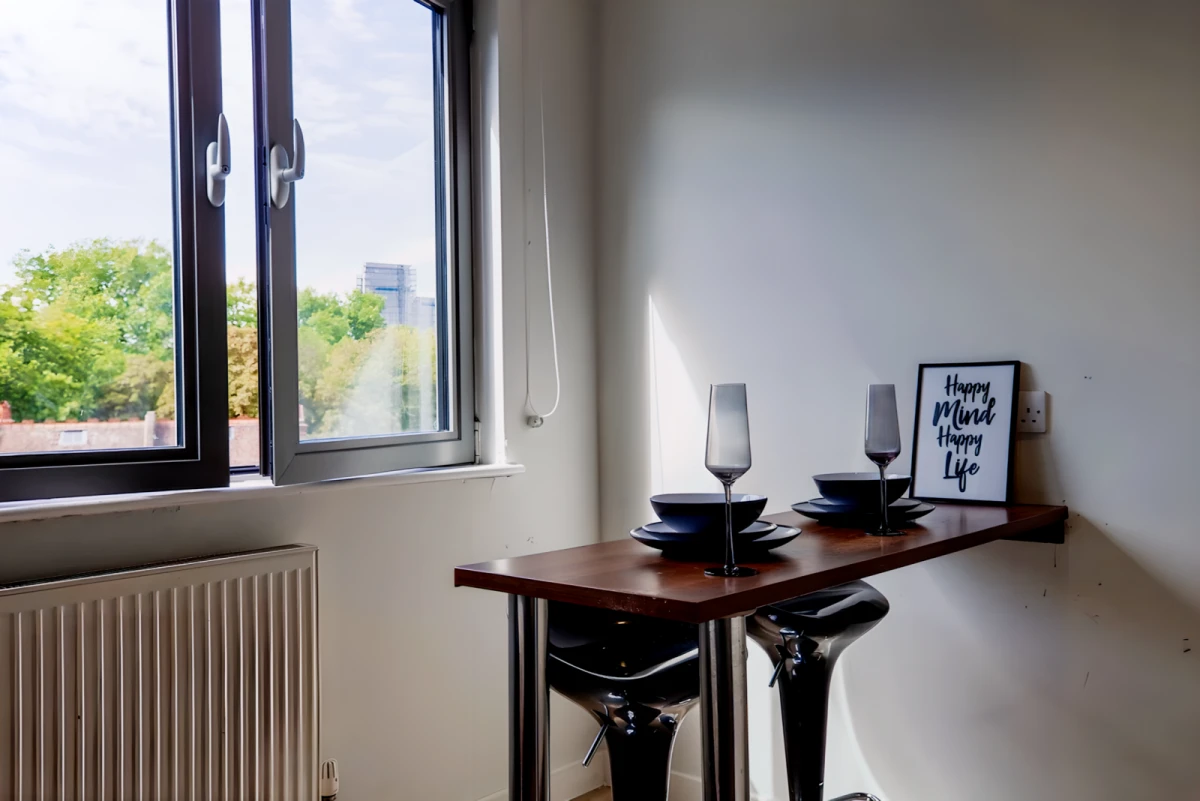 Studio Rooms view 3