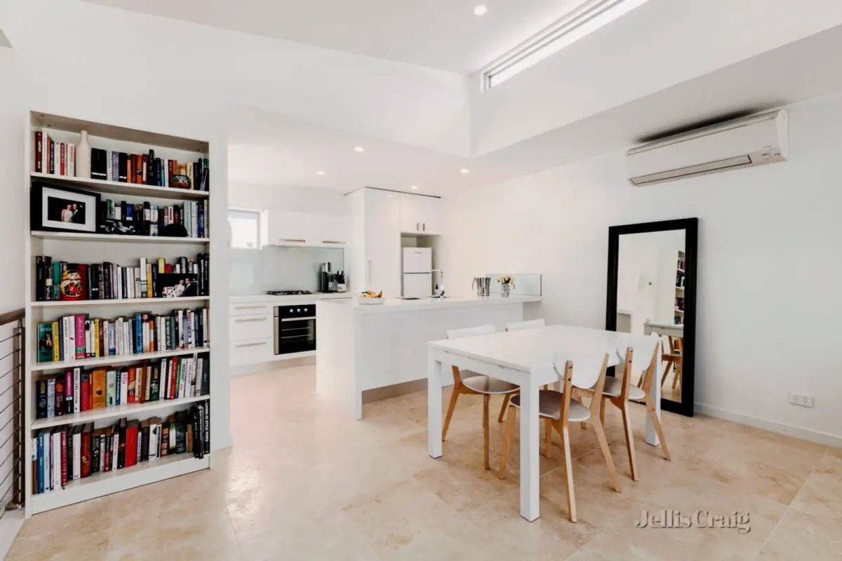 13/41 Dover Street, Flemington
