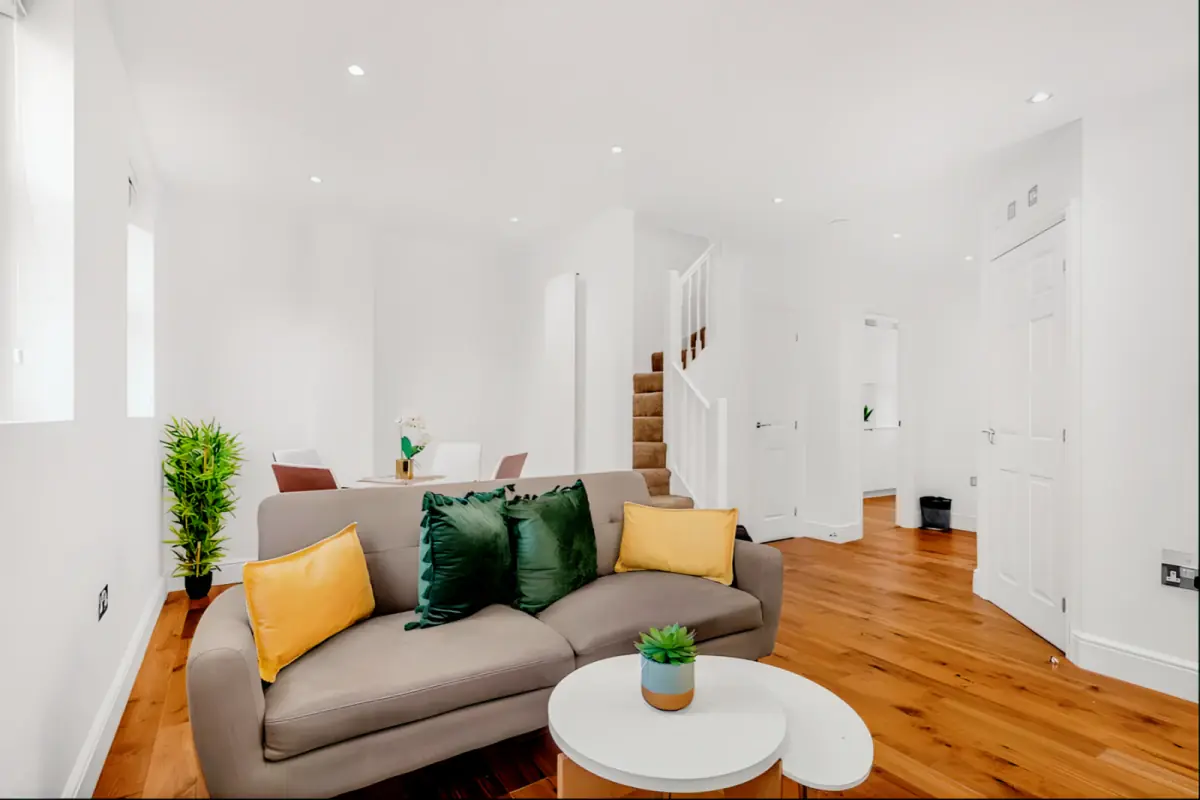 Property resident preview 7