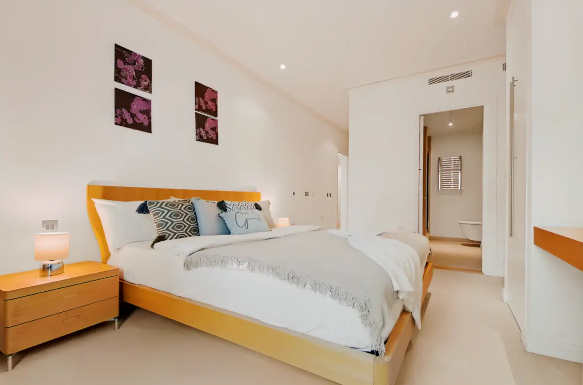 Property resident preview 4