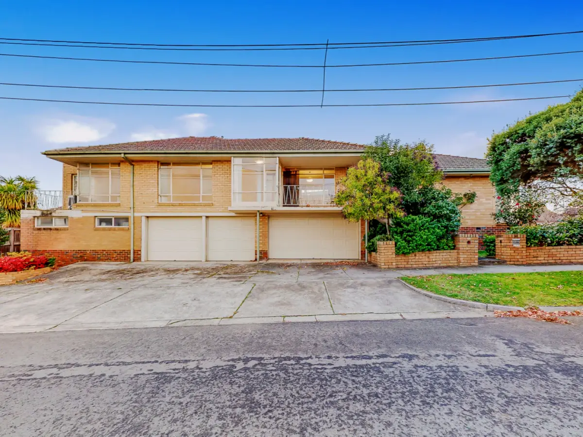 64A Bath Road, Glen Iris