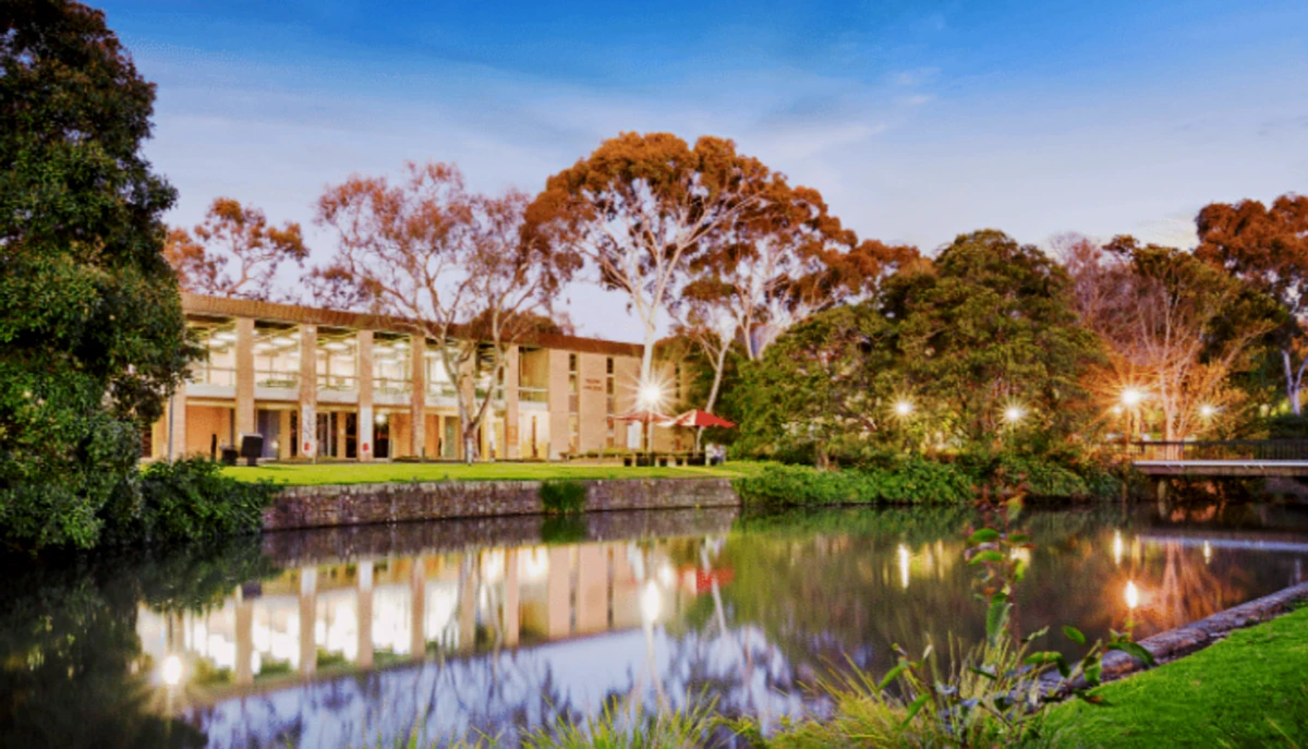 La Trobe University - Glenn College