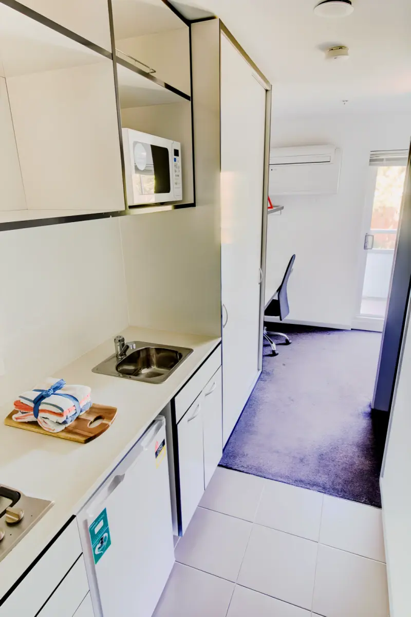 Medium Rooms view 3