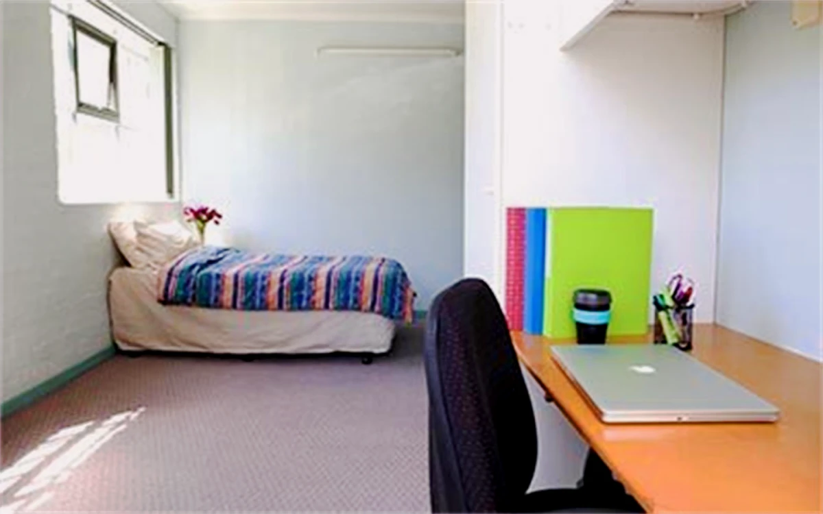 Bouverie Residence