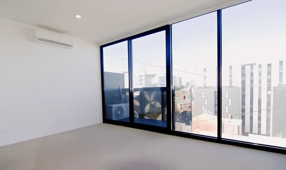 1Bedrooms, 1Bathrooms