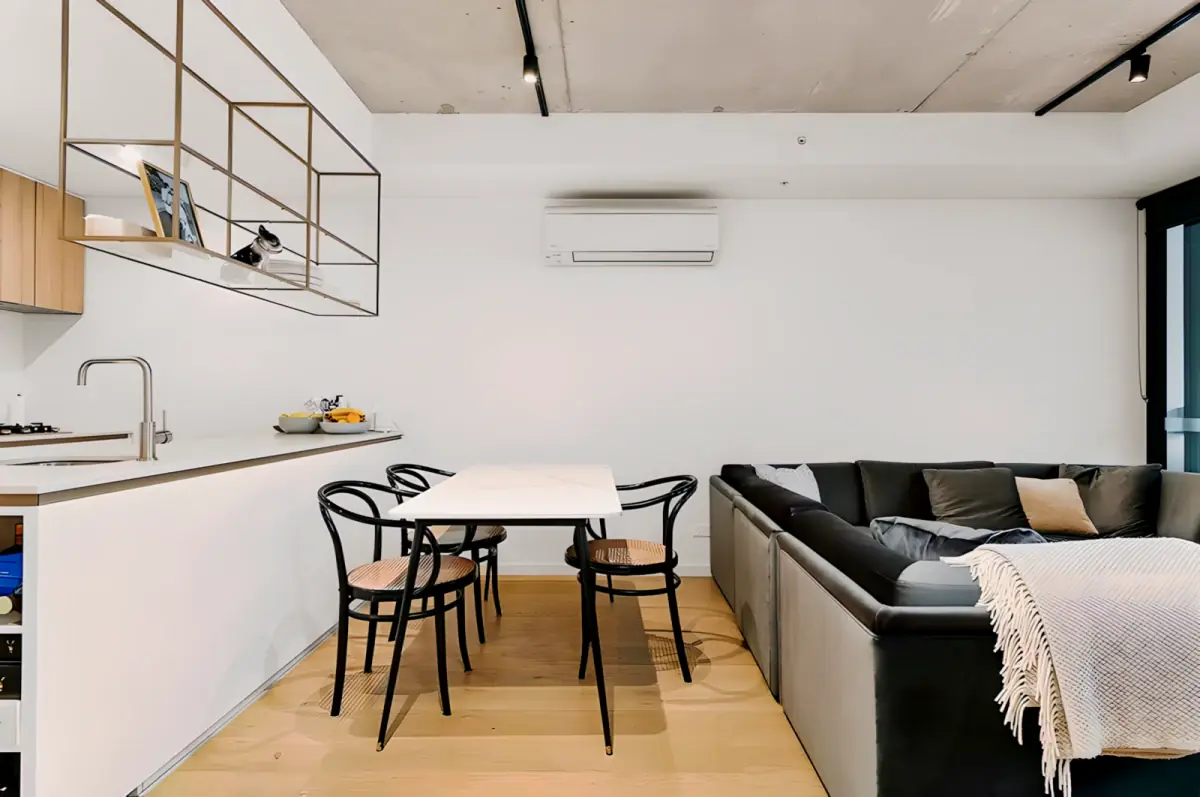 2Bedrooms, 2Bathrooms