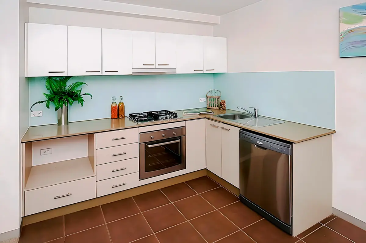 2Bedrooms, 1Bathrooms