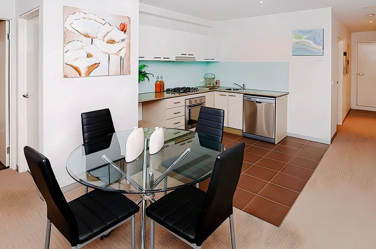 2Bedrooms, 1Bathrooms