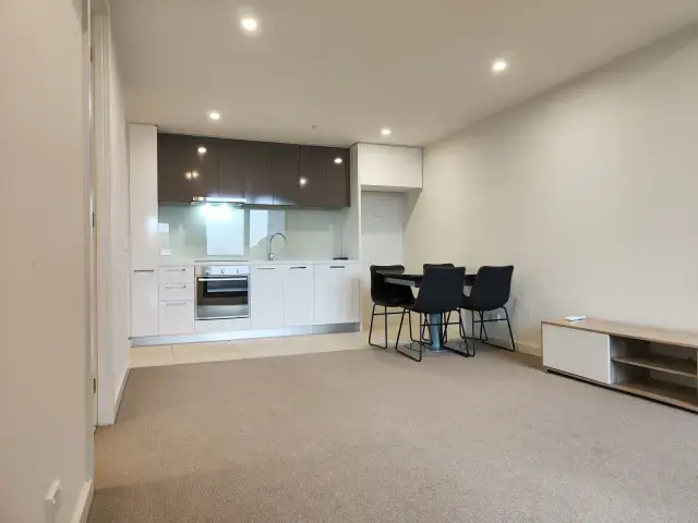 1Bedrooms, 1Bathrooms