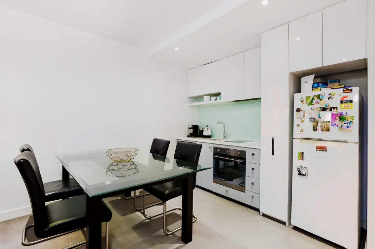 1Bedrooms, 1Bathrooms