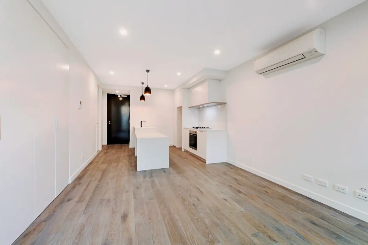 2Bedrooms, 2Bathrooms