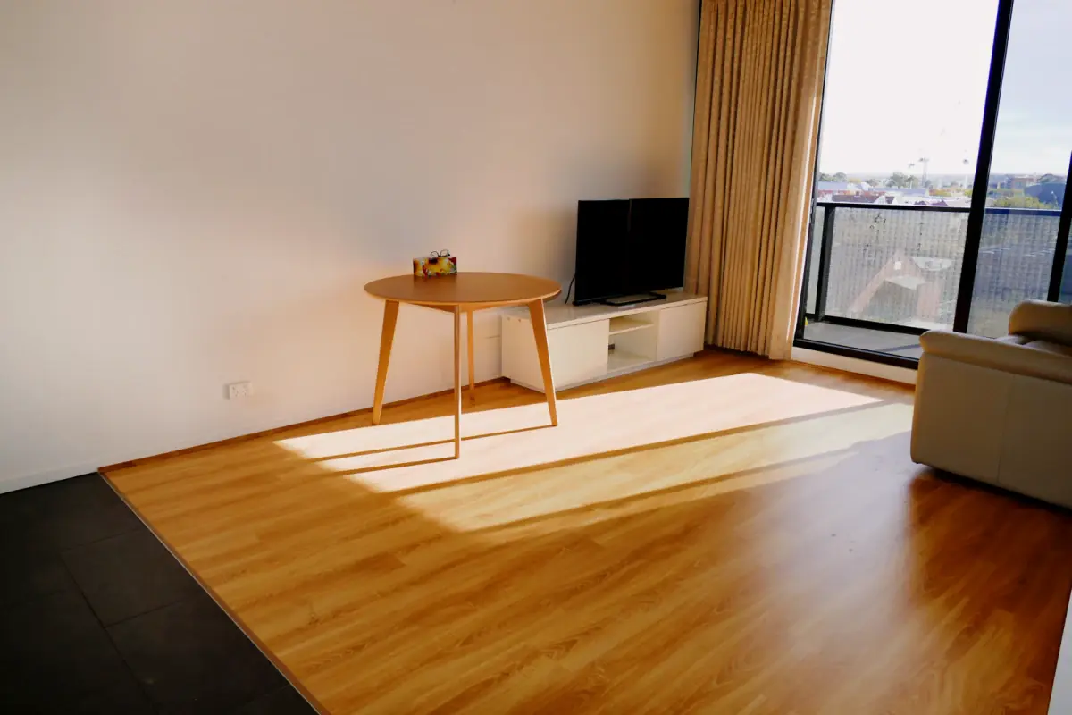 1Bedrooms, 1Bathrooms