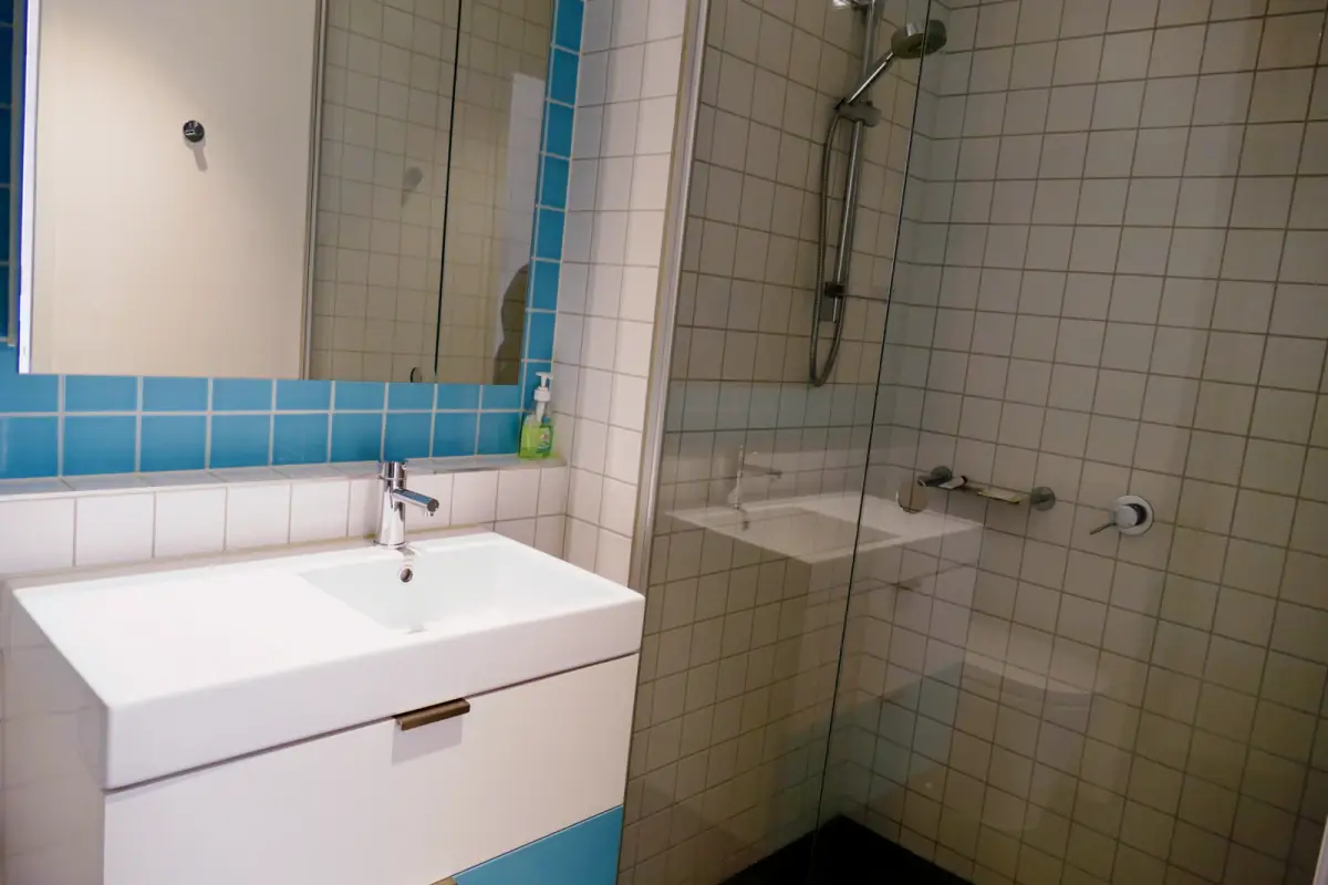 1Bedrooms, 1Bathrooms