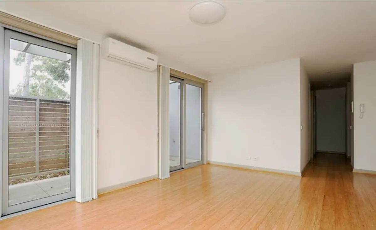 2Bedrooms, 1Bathrooms
