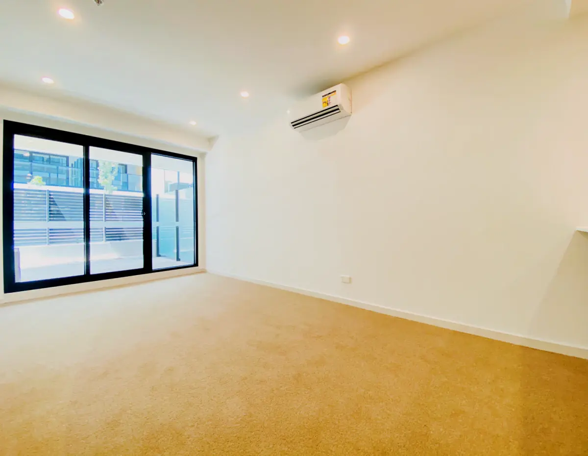 2Bedrooms, 1Bathrooms