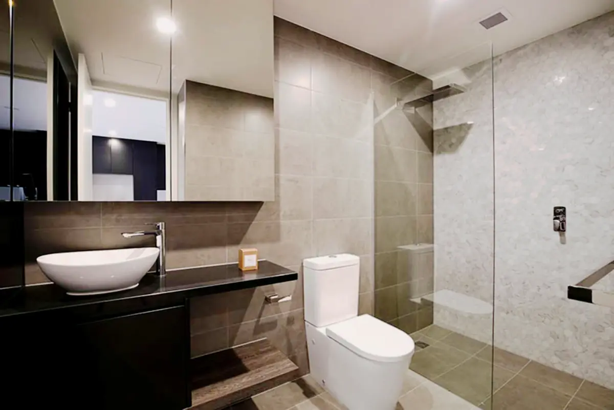 2Bedrooms, 2Bathrooms