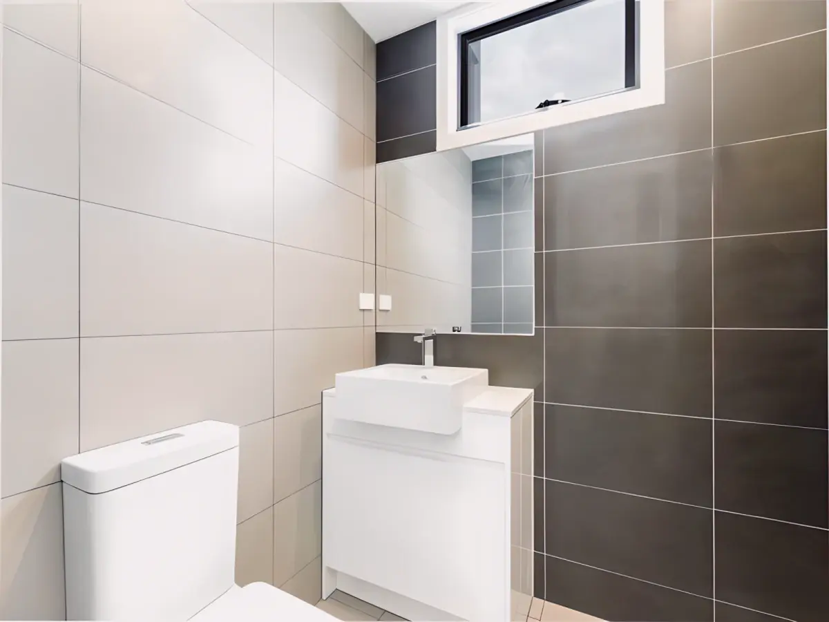 2Bedrooms, 1Bathrooms