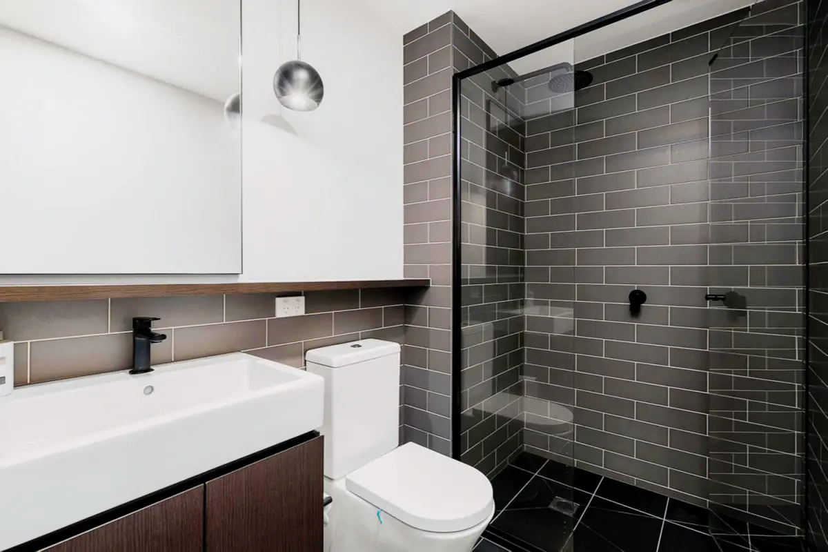 2Bedrooms, 2Bathrooms