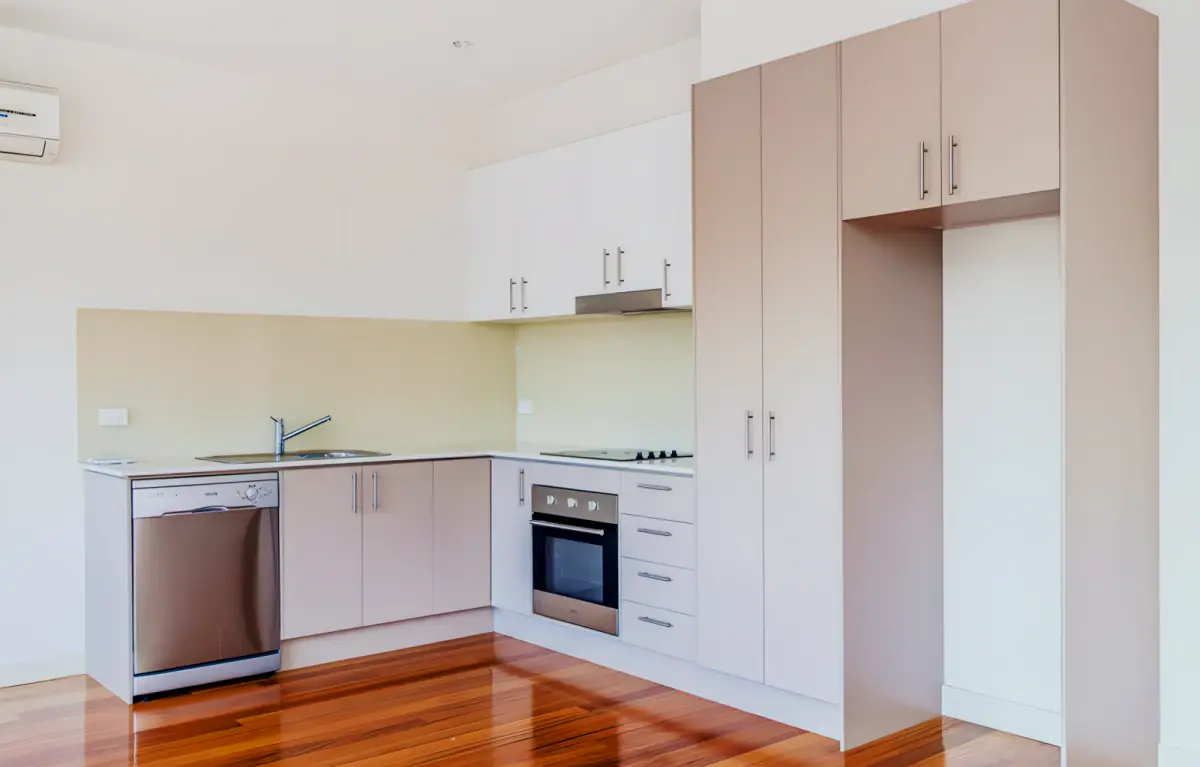 2Bedrooms, 2Bathrooms