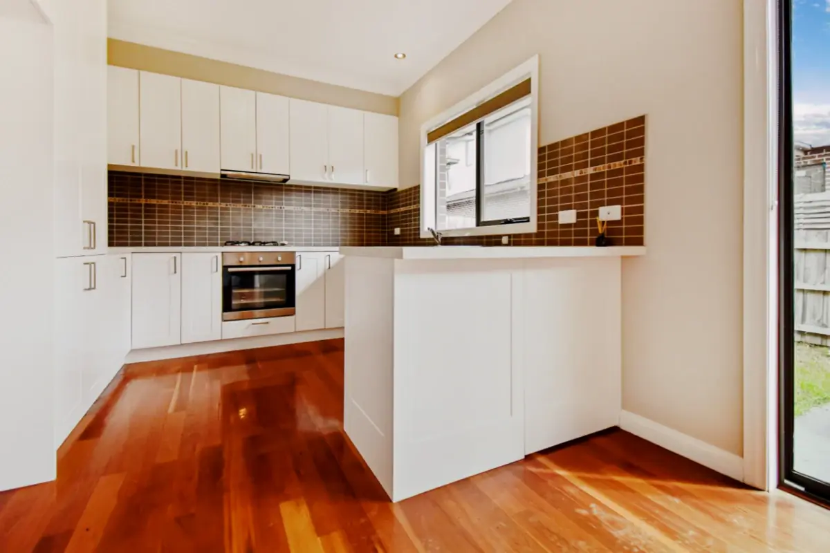 3 Bed, 1 Bath