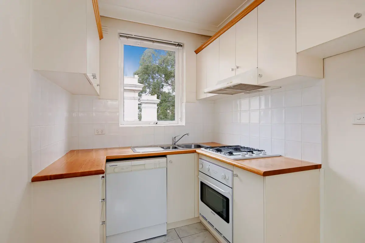 1 Bed, 1 Bath