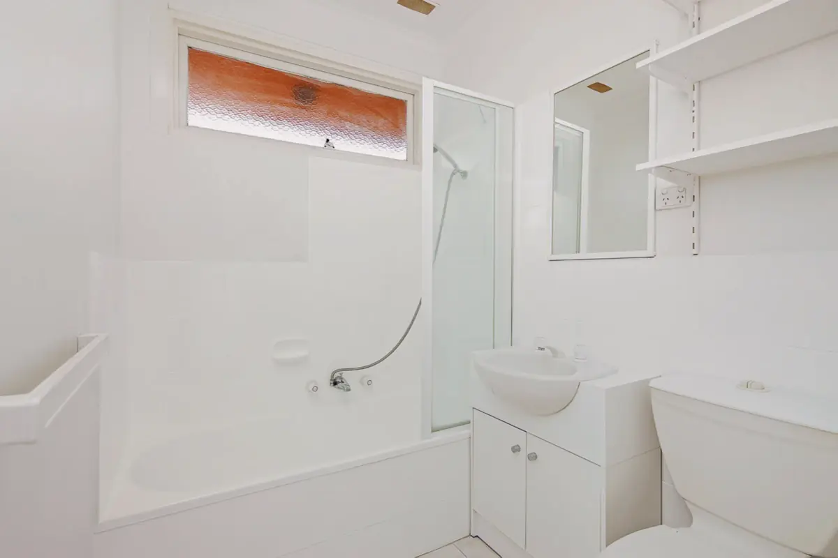 1 Bed, 1 Bath