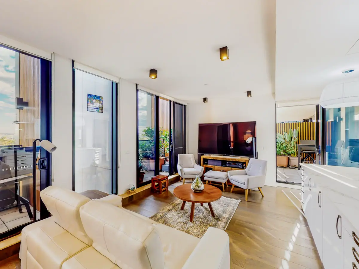 2 Bed, 2 Bath