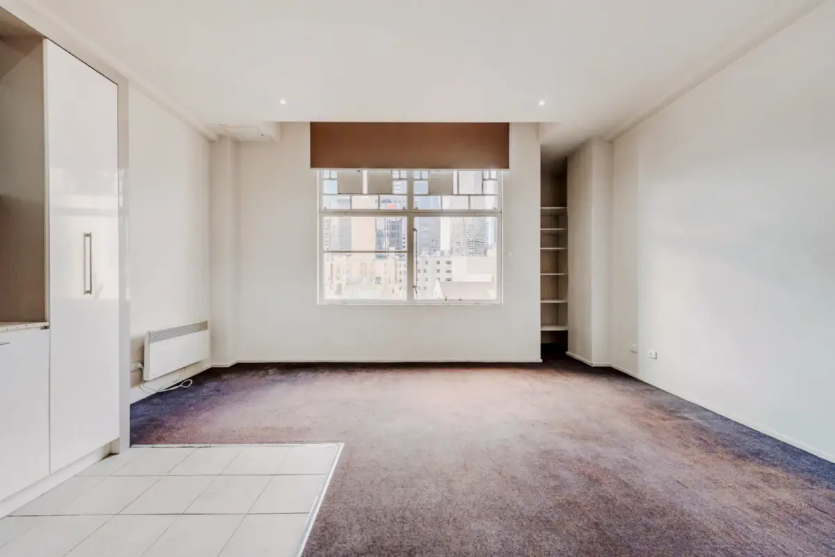 1 Rooms view 1