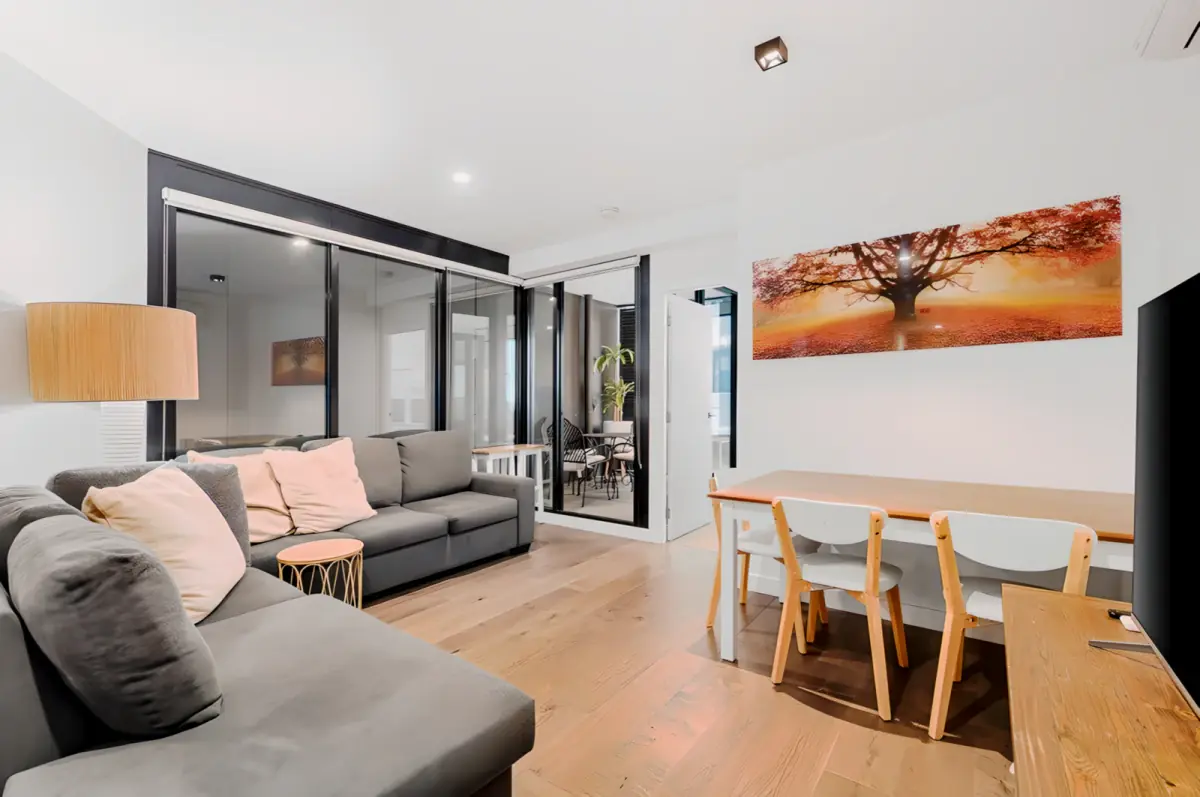 2 Bed, 1 Bath