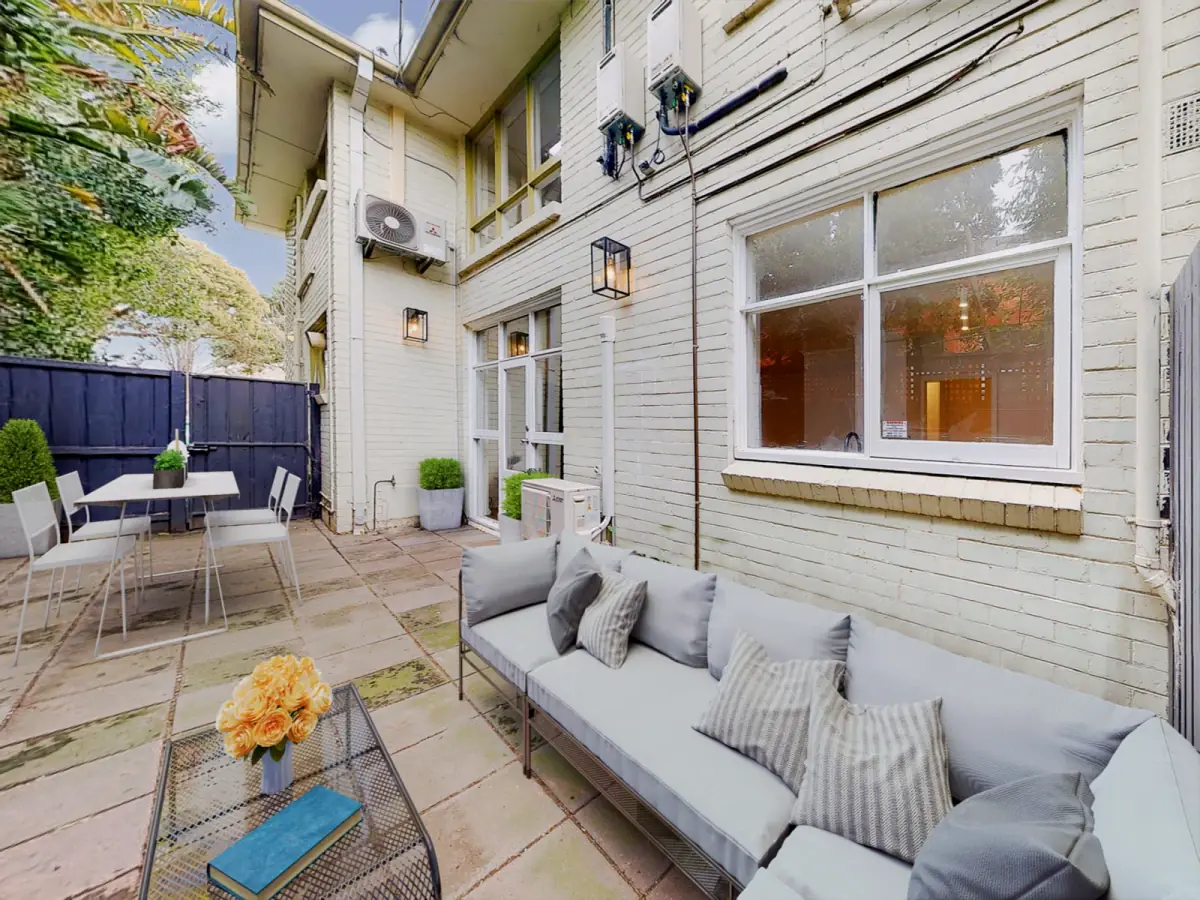 2 Bed, 1 Bath