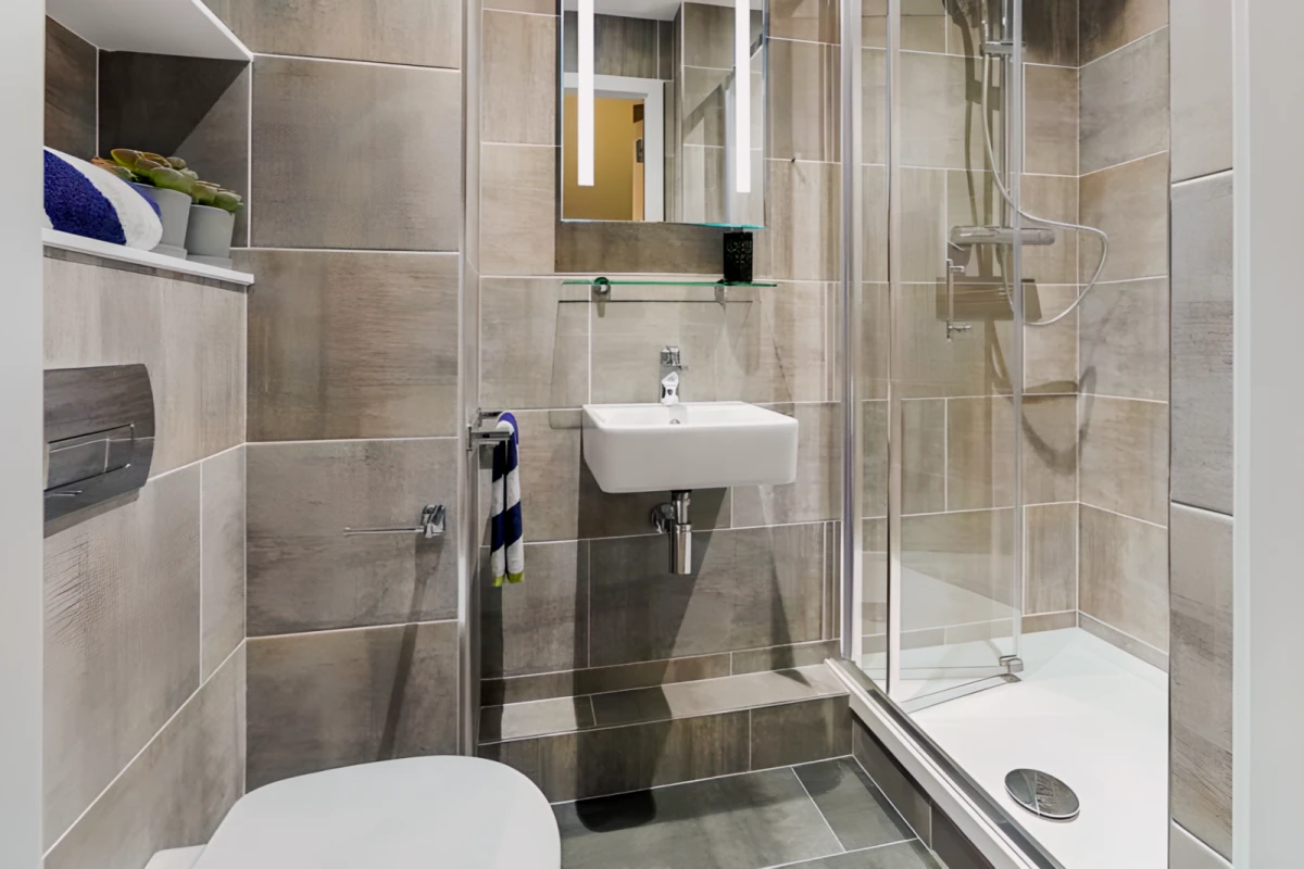 Classic En-Suite Plus - Upper Floor