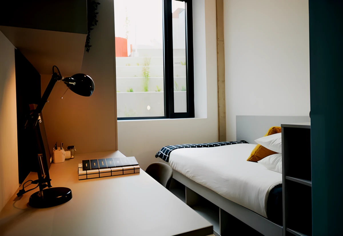 Bronze Ensuite