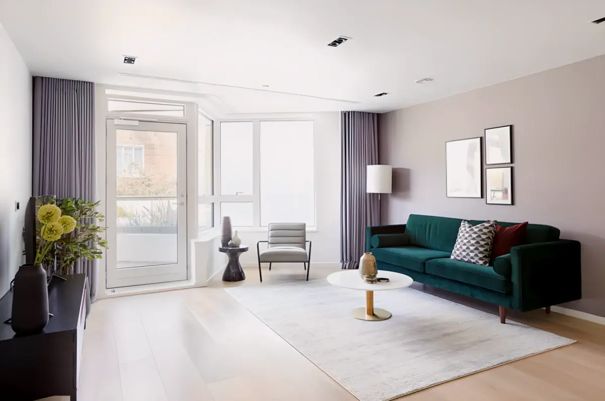 1 Rooms view 1