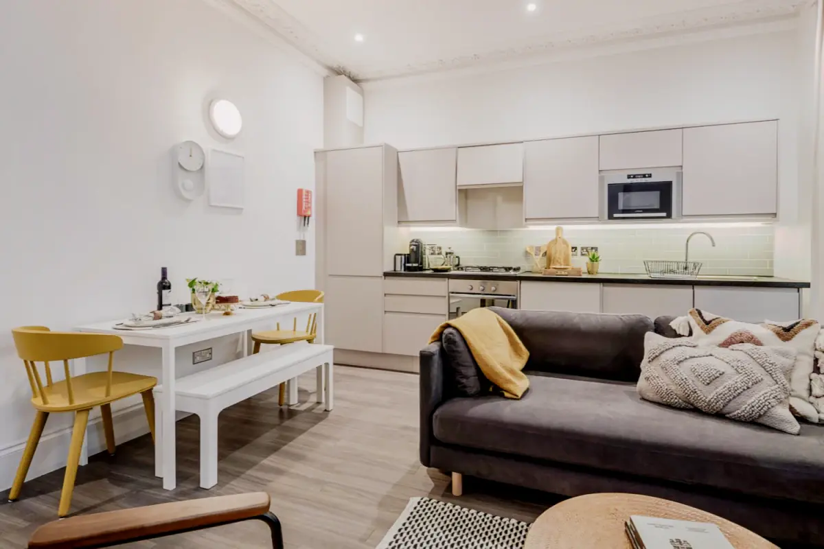 Property resident preview 7