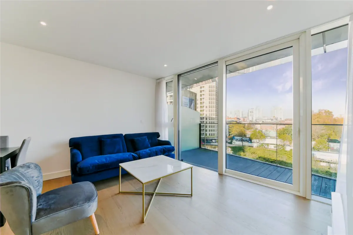 1 Rooms view 1